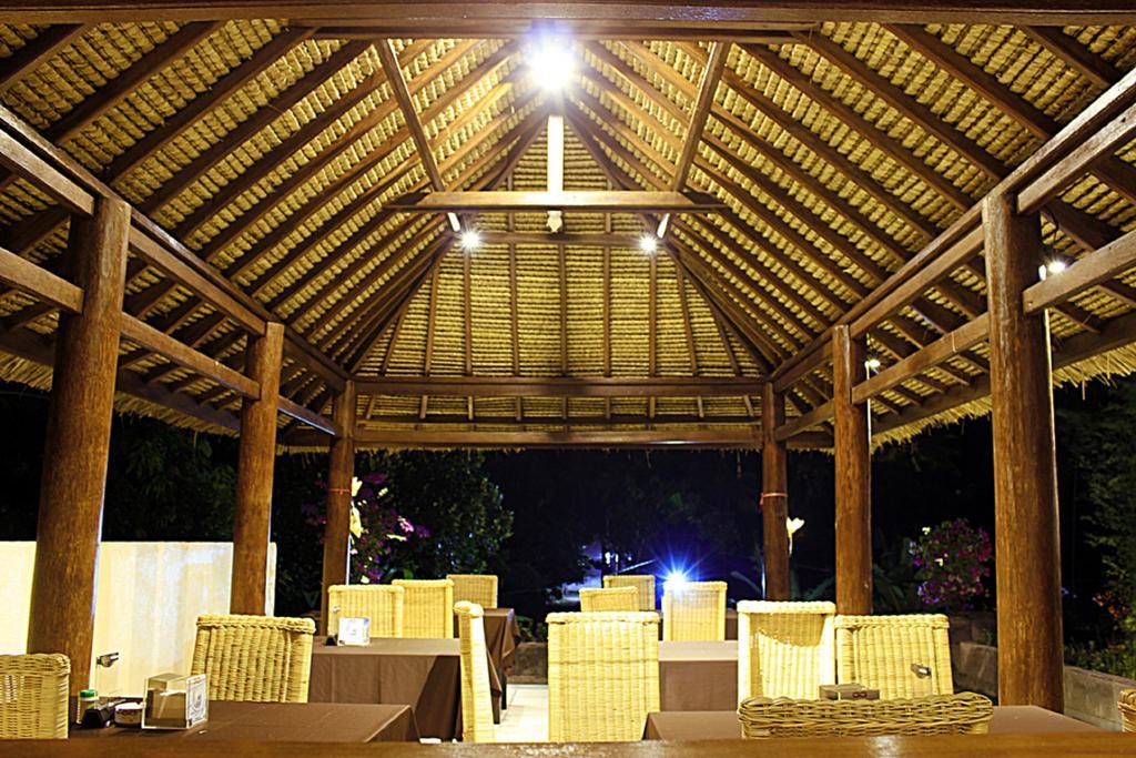 Hotel Zamburger Lombok - Previously Alam Mimpi Hotel Мангсит Экстерьер фото